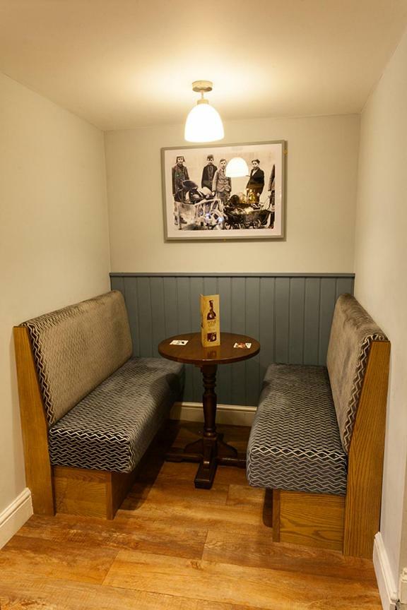 Отель Nelthorpe Arms Barton-upon-Humber Экстерьер фото